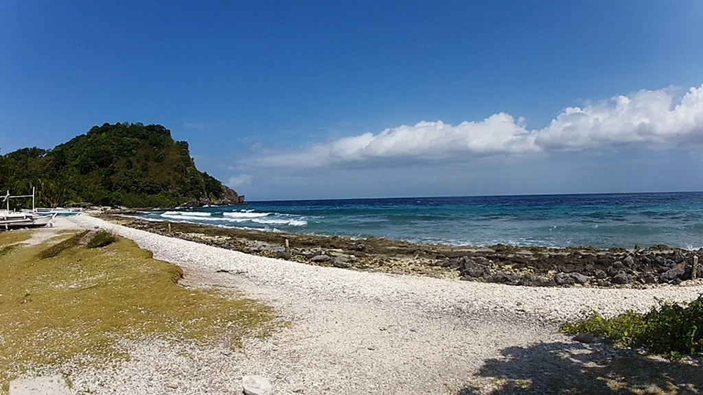 Apo Marine Sanct beach