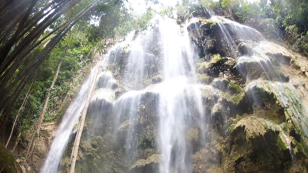 Falls pointing up[